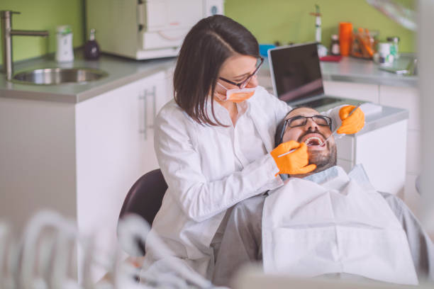 Best Cosmetic Emergency Dentistry in Fowler, CA