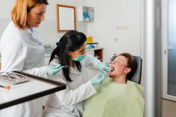 Best Emergency Treatment for Dental Infections or Abscesses in Fowler, CA